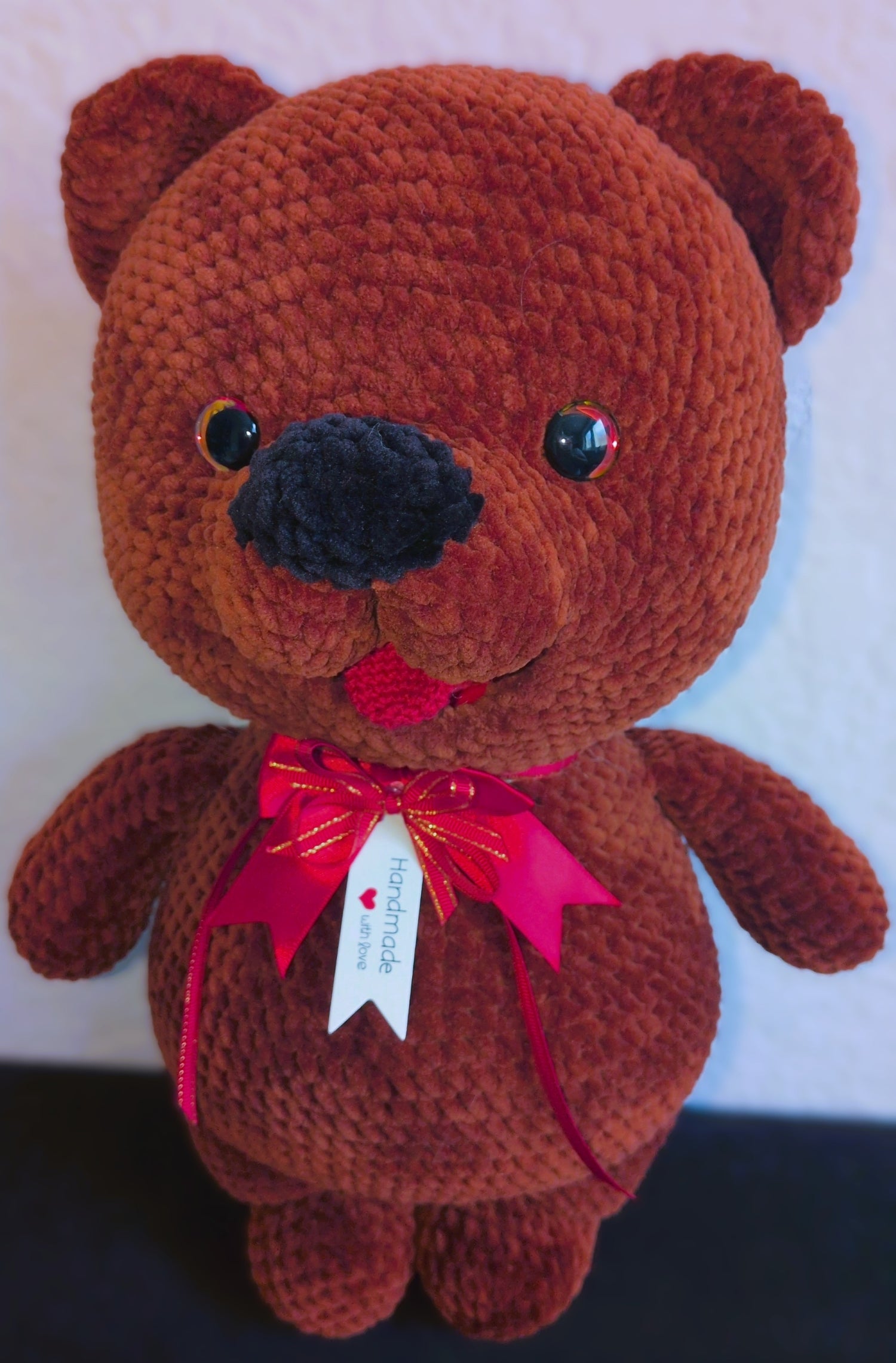 Handmade Amigurumi Bear – Soft Crochet Toy for Kids and Gifts